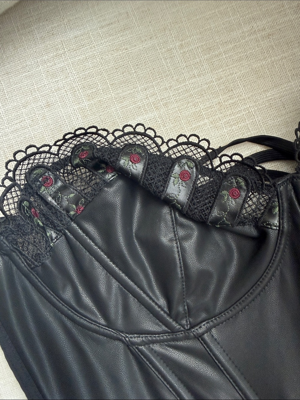 Savage X Fenty Black Lace-Trim Slip Chemise - Picture 7 of 10